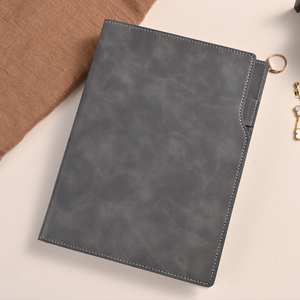 Nouvel arrivage <span class=keywords><strong>de</strong></span> reliure portable sans fil en cuir mat <span class=keywords><strong>de</strong></span> qualité supérieure personnalisable A5 cahier en papier Dowling pour <span class=keywords><strong>extraits</strong></span> <span class=keywords><strong>de</strong></span> livres - Product Image 6