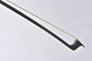 คันชักไวโอลิน Well Balance Ebony Frog 4/4 ทำจากขนม้าขาวถักเปีย คาร์บอนไฟเบอร์ - Product Image 4