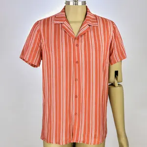 Großhandel streifen shirts rot-Großhandel Fabrik Mode OEM Reise rot Viskose Streifen Shirts für Männer lässig