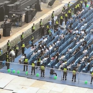 Hot Selling Customized Foldable Galvanized Steel 6 Feet Eco-Friendly Easily Assembled Crowd Control <strong>Barrier</strong> for Activity Use - Product Image 6