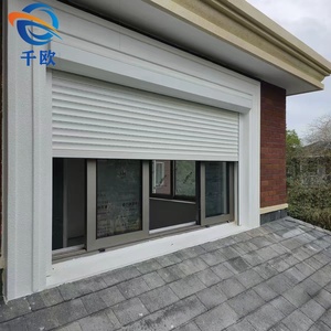 Tende a Rullo Motorizzate Automatiche in Lega di <span class=keywords><strong>Alluminio</strong></span> Personalizzate con <span class=keywords><strong>Isolamento</strong></span> <span class=keywords><strong>Termico</strong></span>, Design Moderno per Ville, Tapparelle in <span class=keywords><strong>Alluminio</strong></span> - Product Image 1