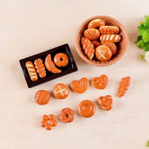 Cesta de pan y mermelada para casa de muñecas, modelo de comida de juguete, simulación de desayuno, miniatura, decoraciones DIY hechas a mano, accesorios para muñecas a escala - Product Image 2