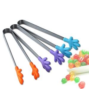 Pinzas de Cocina Creativas con Forma de Mano, Mini Pinzas Sostenibles para Servir Alimentos, Pinzas para Barbacoa con Mango de Acero Inoxidable y Silicona <span class=keywords><strong>Kaina</strong></span> - Product Image 4