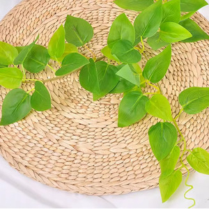 Plantes artificielles Yizhe, feuilles de Pothos, liane de 200 cm+, plastique PU, haute simulation, décoration intérieure et extérieure - Product Image 3