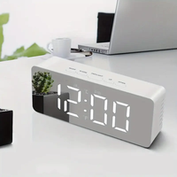Horloge Numérique LED Moderne Multifonction avec Affichage Miroir, Réveil de Table Blanc à Rappel de Sonnerie, Lampe de Table à Lumière Blanche LED