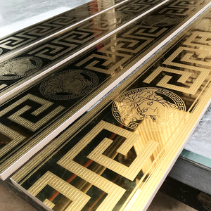 <span class=keywords><strong>Piastrelle</strong></span> italiane di lusso Springletile hotel greek key medusa pattern gold glitter <span class=keywords><strong>piastrelle</strong></span> <span class=keywords><strong>decorative</strong></span> per <span class=keywords><strong>bagno</strong></span> in ceramica lucida - Product Image 1