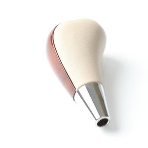 หัวเกียร์รถยนต์หุ้มหนังและไม้ สำหรับรถยนต์โตโยต้า โคโรลล่า แคมรี่ RAV4 เกียร์อัตโนมัติ ดีไซน์ตามหลักสรีรศาสตร์ - Product Image 2