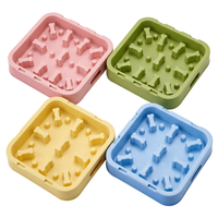 Gamelle rectangulaire Daoge en plastique solide pour animaux de compagnie avec base à ventouse – Gamelle anti-étouffement et antidérapante pour chien, cadeau d'affaires