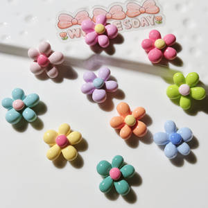 Figuras Decorativas de Resina Plana con Flores Coloridas, Adornos Kawaii para Scrapbooking, Lazos y Decoración, Venta al Por Mayor - Product Image 3