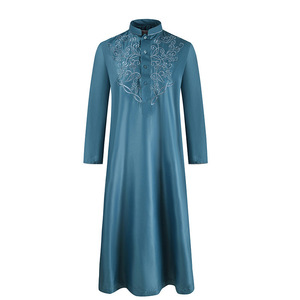 2023 <span class=keywords><strong>ropa</strong></span> Floral musulmana para hombres Jubba Thobe de manga larga de Color sólido túnicas transpirables cuello levantado caftán islámico para hombres Abaya - Product Image 4
