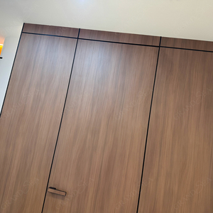 Cửa gỗ nhôm khung không viền cao cấp, thiết kế bí mật ẩn giấu, lắp đặt sẵn, cách âm, dành cho biệt thự sang trọng - Product Image 2
