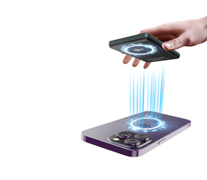 เครื่องชาร์จแบตเตอรี่แบบแม่เหล็กไร้สายความจุ<span class=keywords><strong>5000</strong></span>มิลลิแอมป์ต่อชั่วโมงผลิตจากอะลูมิเนียมอัลลอยได้รับการรับรองจาก QI2 - Product Image 2