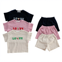 Ensemble pour bébé et tout-petit de style coréen Angou, nouvelle arrivée estivale, garçons et filles, haut en gaufre mignon brodé + short uni