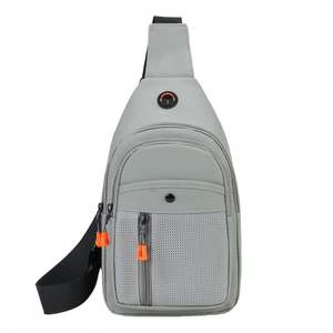 Sac de course personnalisable pour l'entraînement de force, la course à pied, le trail et les séances de fitness - Product Image 1