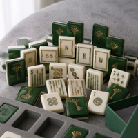 Ensemble de Mahjong américain en acrylique personnalisé avec des pions en forme de Ginkgo émeraude, 160 tuiles, 4 couches, luxe, vente en gros, cadeau