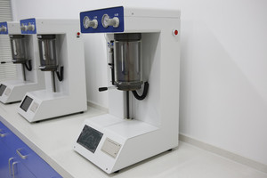 Contador de Partículas de Laboratorio para Aceite Lubricante y Aceite para Engranajes - Product Image 3