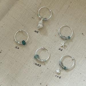 ต่างหูเงินแท้ S925 ดีไซน์เก๋ ประดับลูกปัดตำนานทะเลสีฟ้า พร้อมดีไซน์ย้อนยุคสุดเท่ แบบห่วงคล้องหู สไตล์เฉพาะตัว - Product Image 2