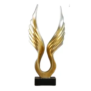 Wholesale Resin Crafts Living Creative Gifts Art Golden Eagle Wings For Home Decorative Ornaments