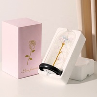 Fleurs roses en feuille d'or conservées dans un dôme en acrylique avec lumière LED Fleurs décoratives pour la Saint-Valentin, cadeau de fête des mères