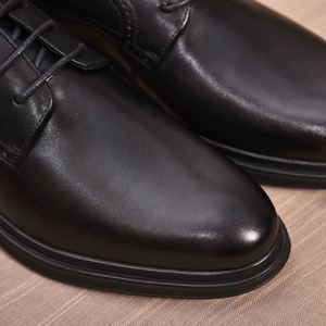 High-quality Business Casual New Style Multi-purpose Breathable Commuting <b>Soft</b>-soled Men's Square Anti-Slip Lightweight <b>Shoes</b> - Product Image 3