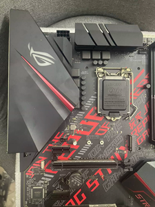 เมนบอร์ด AsusTech/STRIX B360-F GAMING ATX รองรับ DDR4 SATA สำหรับซีพียู Intel เจนเนอเรชั่น 8/9 สำหรับเล่นเกม - Product Image 1