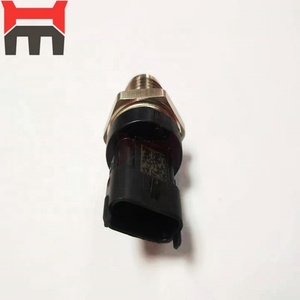 Pièces de machines de construction D6D D7D 6D107 Capteur de rail commun de carburant moteur 0281002937 - Product Image 2
