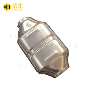 Car exhaust hot sale three way universal catalytic converter with good price