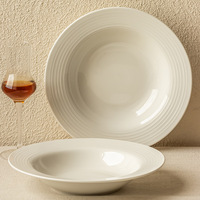 Offre Spéciale – Assiette en Porcelaine Unie Gaufrée Élégante, Compatible Micro-ondes, Design Nordique Minimaliste, pour Plats Occidentaux et Desserts à Domicile