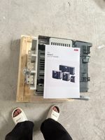 Disjoncteur E2.2N 800 Ekip Touch LSIG 800A, disjoncteur à air 220-240V AC/DC