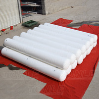 Bouée de marquage flottante gonflable personnalisée, bouée pyramidale gonflable à vendre, fournisseur de bouées triangulaires gonflables pour régates
