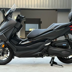 Motocicleta Honda 350 Fossa Cruiser Usada Importada, Embarcación Grande, Scooter Eléctrico Refrigerado por Agua, para Esquí Acuático, Todoterreno, Crucero y Turismo - Product Image 4