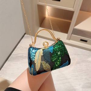 Bolso de <span class=keywords><strong>lentejuelas</strong></span> verdes de lujo para mujer, con caja Retro bolso de mano, <span class=keywords><strong>vestido</strong></span> de fiesta, patrón geométrico, nuevos bolsos de noche de moda - Product Image 5