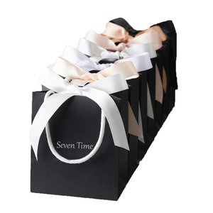 Bolsas De <span class=keywords><strong>Papel</strong></span> De Regalo De Lujo Planas Para La Compra De Ropa Con Asa De <span class=keywords><strong>Papel</strong></span> Reciclado Con Lazo - Product Image 5