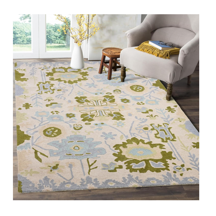 มีสีสัน