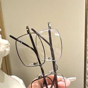 Montures de lunettes carrées unisexes en métal Danyang 6419, monture complète, verres en résine, protection anti-UV, design quadrilatéral linéaire - Product Image 3