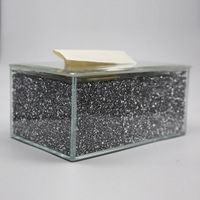 Commerce transfrontalier : Boîte à mouchoirs en quartz transparent à haute transmission, style amour, forme géométrique, style diamant, disponible à l'achat en vrac