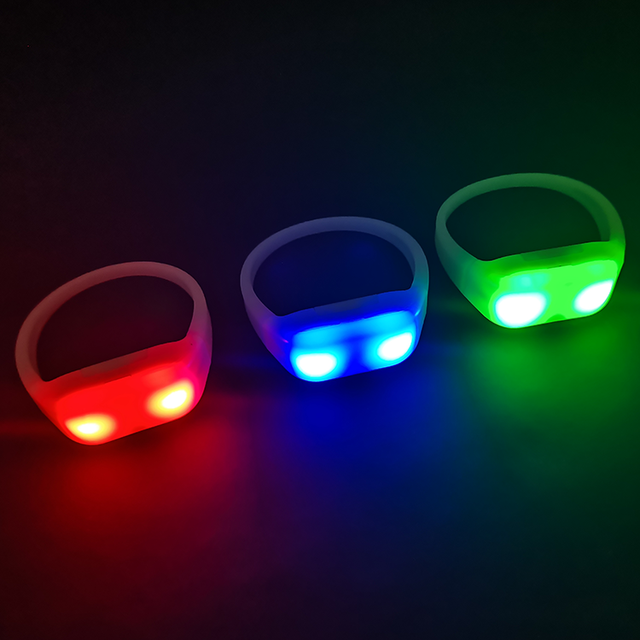 Custom Multi-Color LED Light Emitting Wristband Remote Control Sports Event & Concert Bracelet for Promotional Purposes
