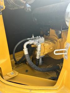 รถขุดมือสอง CAT307 ของอเมริกา ยี่ห้อแคท น้ำหนัก 7 ตัน ราคาถูก สีเดิม รถขุดมือสอง - Product Image 3