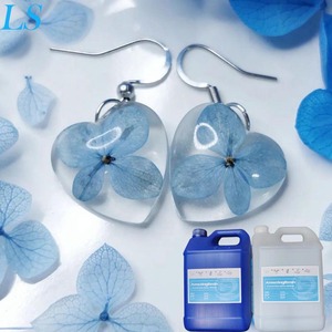 Resina de joyería - Resina epoxi UV. Esta resina UV ha sido desarrollada especialmente por nosotros para realizar las joyas más - Product Image 4