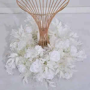 Peças centrais personalizadas para a cena de casamento, bola de flores e hortênsias, simulação profissional de rosas