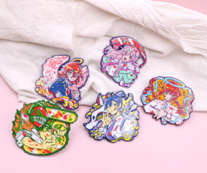 Op maat gemaakte metalen pins: ontwerp uw eigen emaille pins, mat anime metalen badge, op maat gemaakte emaille pins - Product Image 4