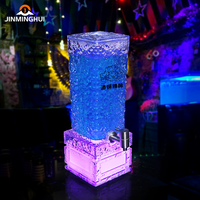 Distributeurs de boissons en acrylique cylindriques carrés grande capacité avec robinet et tour à bière LED pour boîte de nuit