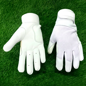 ถุงมือตีเบสบอลหนังแท้ น้ำหนักเบา ดีไซน์โลโก้แบบกำหนดเองจาก QASWA SPORTS สีขาว แบบข้อมือสั้น สำหรับกีฬา - Product Image 1