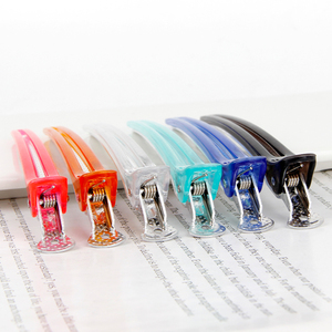 Pinza de cocodrilo de Color <span class=keywords><strong>caramelo</strong></span> de plástico duradero para peluquería sin marca de palabra para salón de corte de pelo - Product Image 3