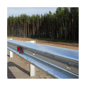 Barrière de sécurité routière en acier galvanisé en forme de W pour autoroute - Product Image 2