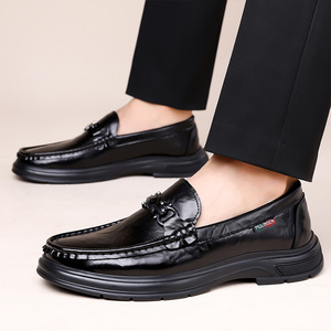Mocassins en cuir pour hommes, bout rond, semelle en caoutchouc antidérapante, chaussures de conduite décontractées, couleur unie, décoration à boucle - Product Image 2