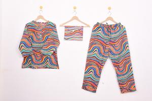 Conjunto de Pijama Floral Estampado Multicolor - Ropa de Dormir de Algodón Artesanal, Ropa de Dormir y de Estar por Casa de Verano Estilo Bohemio para Mujer, Regalo - Product Image 4