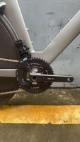 Vélo de Triathlon/contre-la-montre en Carbone T800 700C, 12 Vitesses, Frein à Disque Électronique Sans Fil, Léger et Aérodynamique, pour Sport et Ville