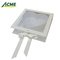 Boîte à fleurs transparente carrée de luxe avec fenêtre, boîte à roses en forme de cœur à l'intérieur, boîte cadeau pour la Saint-Valentin avec ruban