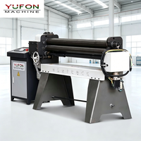 L'usine chinoise YUFON fabrique des machines à cintrer les tôles à trois rouleaux CNC et des machines à cintrer les tôles d'acier.
